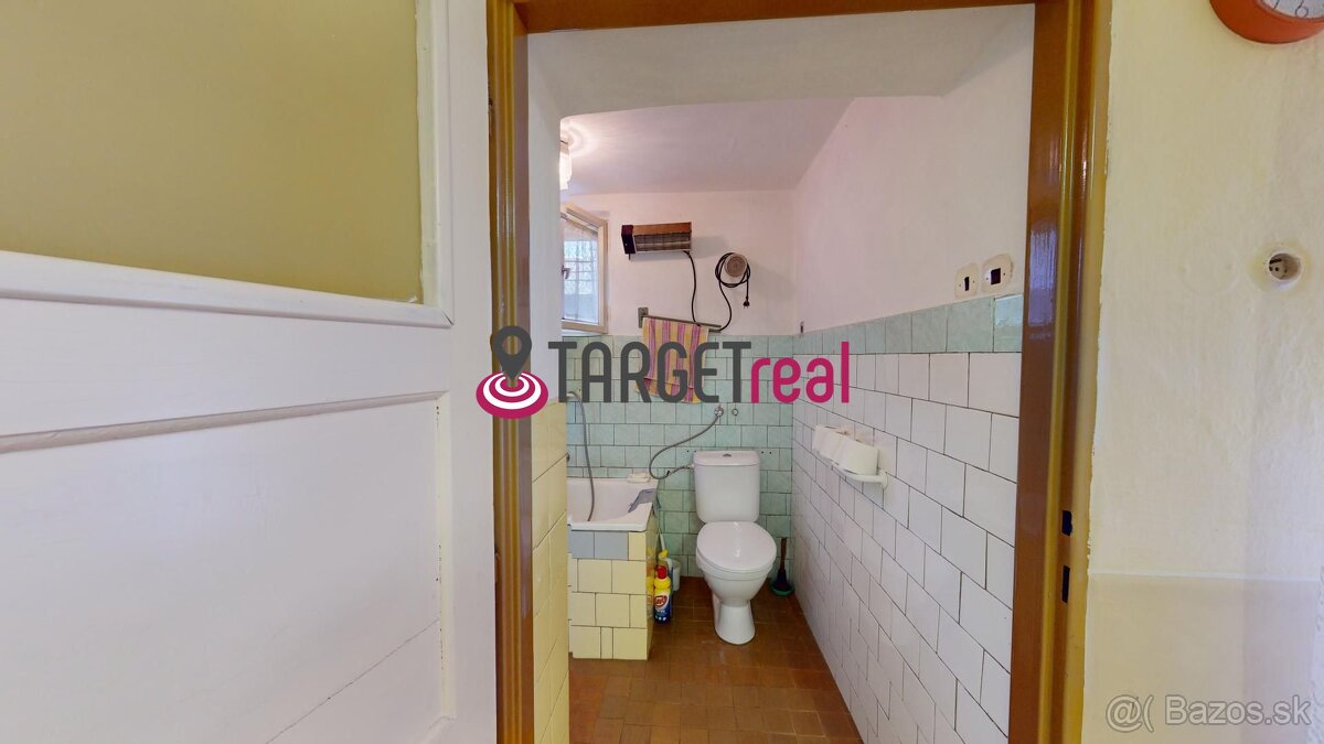 TARGETreal ponúka na predaj dom s pozemkom v Rajeckých Tepli - 2