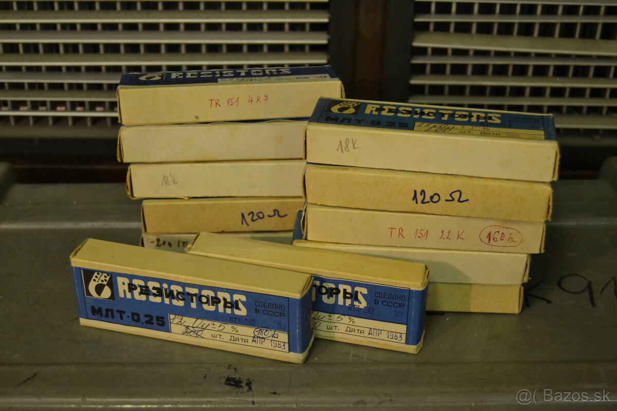 Retro súčiastky SSSR - uloženky - 2