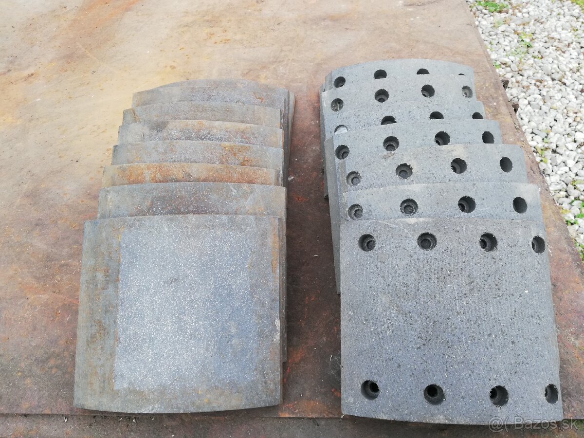 BRZDOVE DOSTICKY. - 2