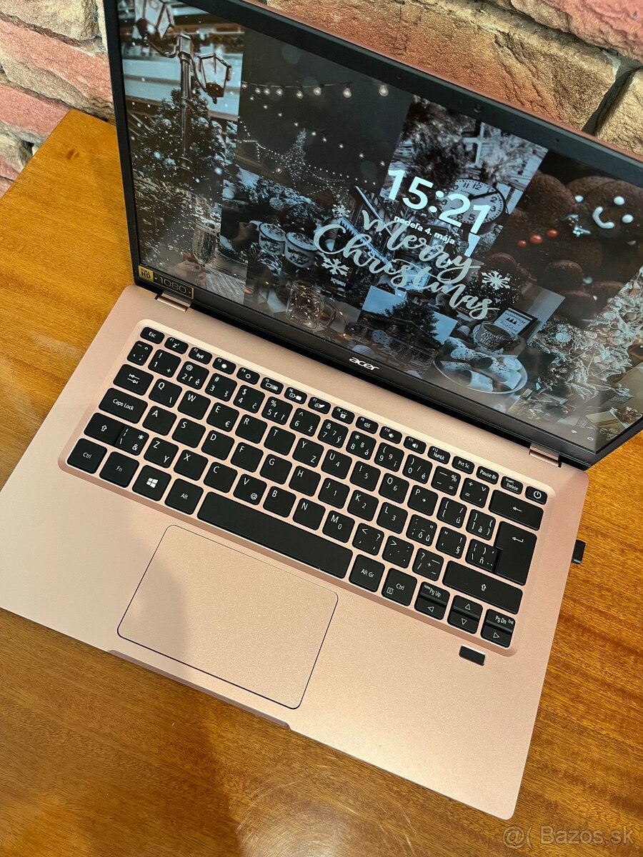 Notebook Acer Swift 1 Sakura pink celokovový - 2