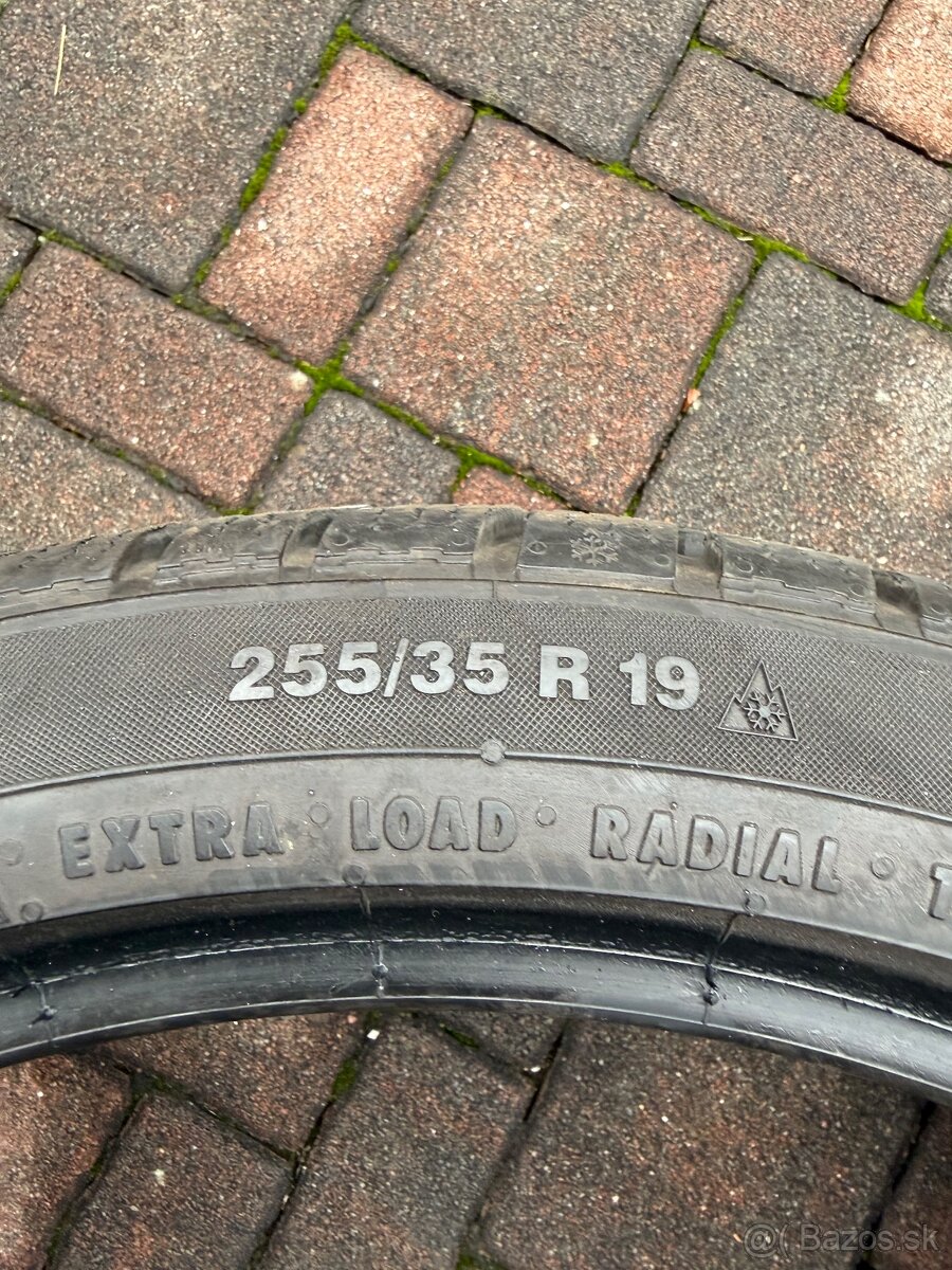 Zimné pneumatiky CONTINENTAL 255/35 R19 - 2