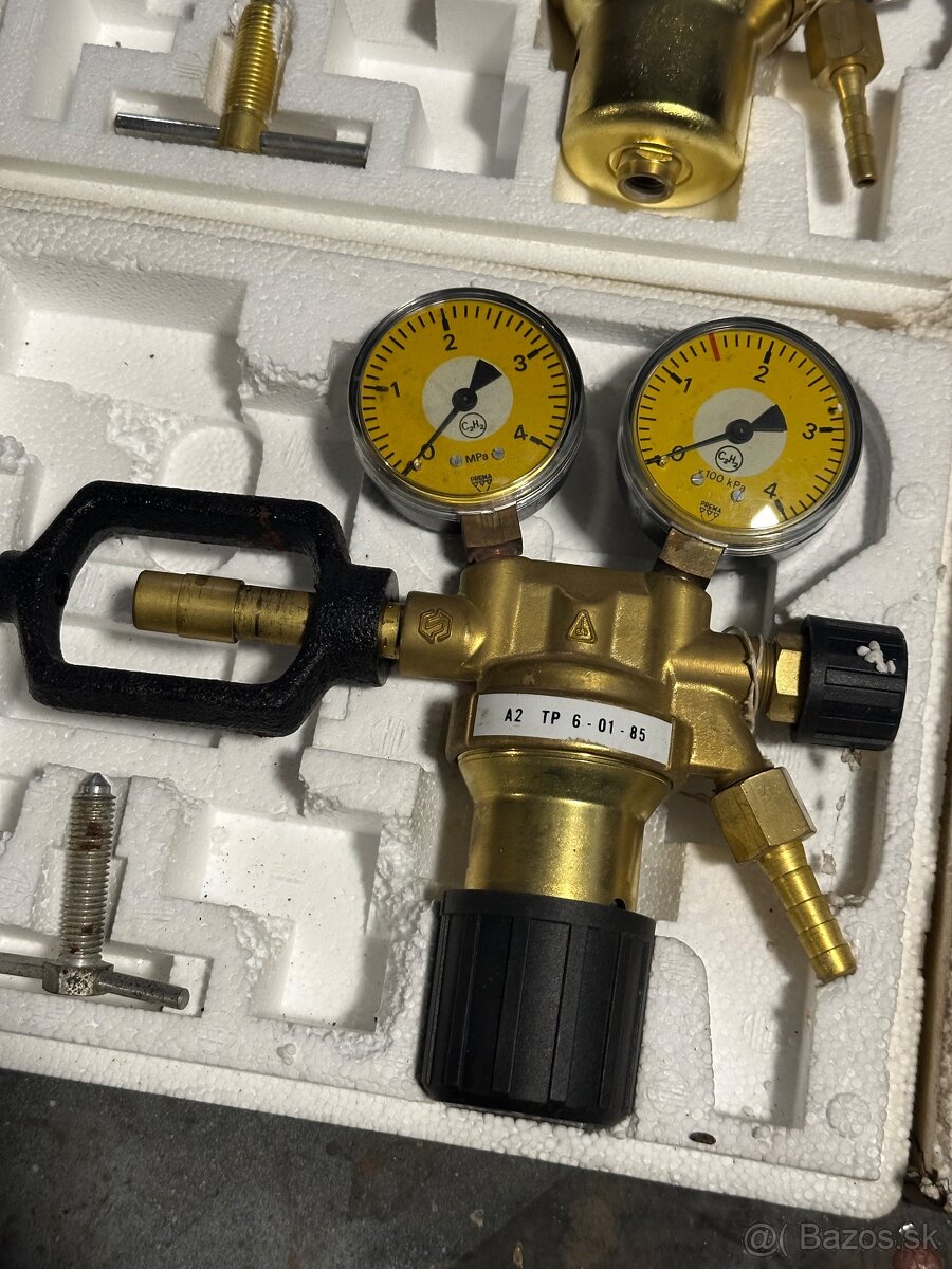 Redukčný ventil acetylén-kyslík - 2