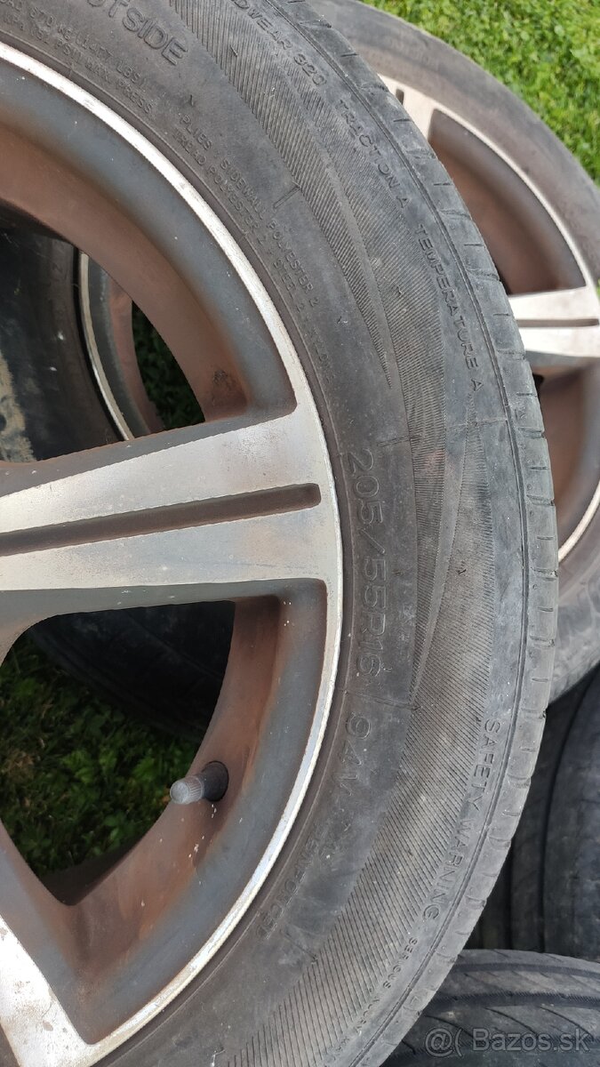 Zimné 195/65/r15 a Letné 205/55/r16 - 2