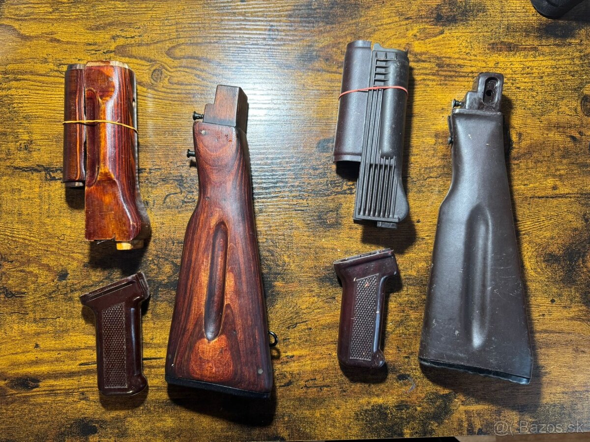 AK74 kompletní sada pažbení - 2