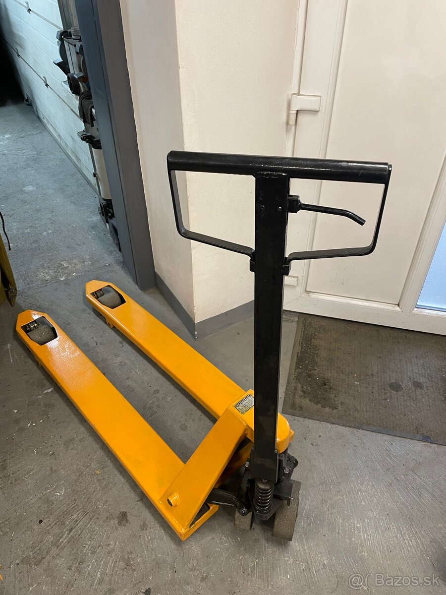 Paletový vozik - 2