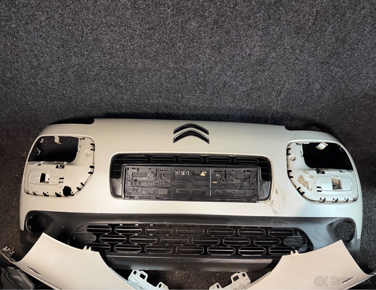 Nárazník Citroen C4 Cactus 2014- - 2
