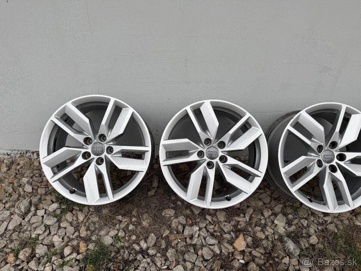 Audi Q5 originál elektróny 18" ‼️ - 2