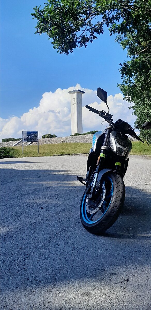CF MOTO 300NK - 2
