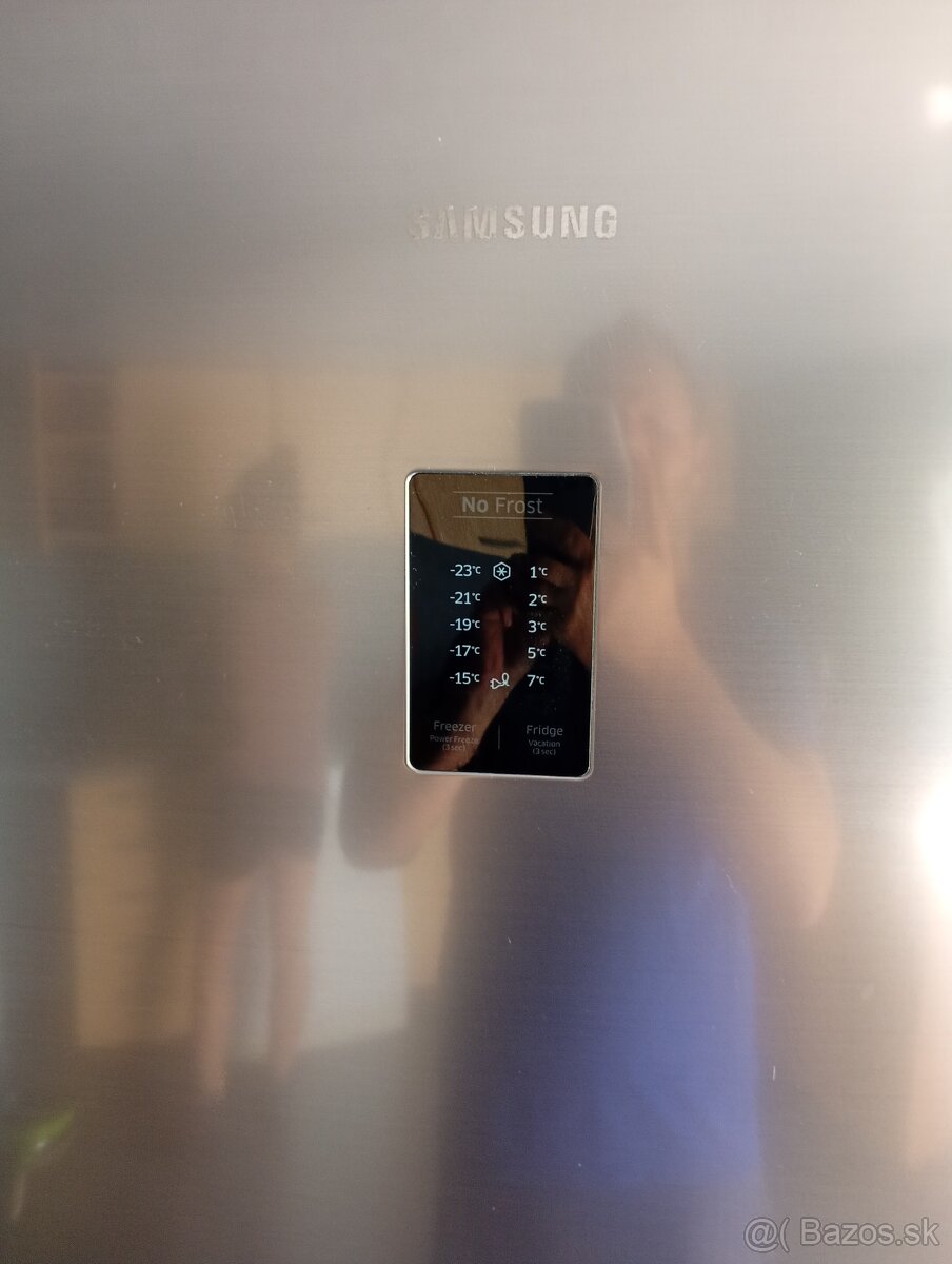 Chladnička s mrazničkou samsung - 2