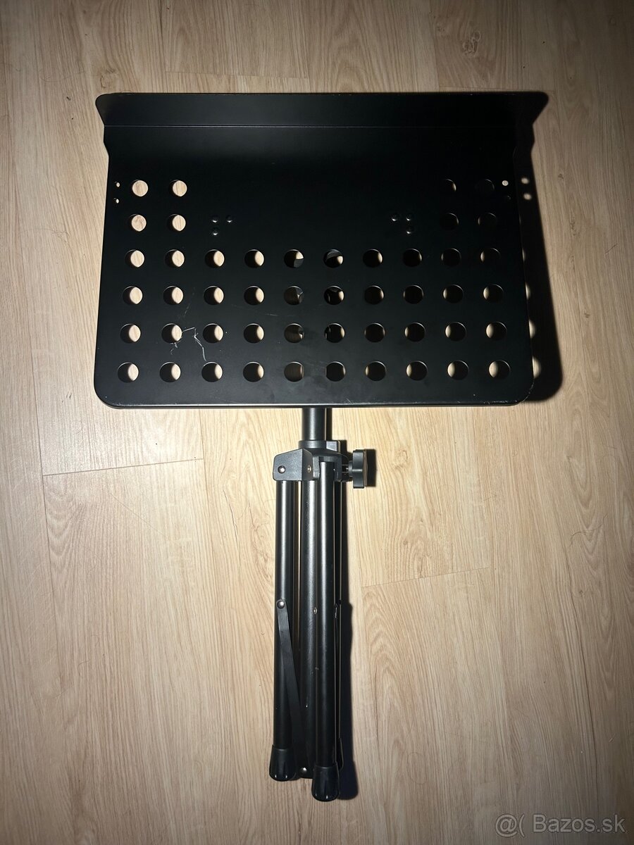 Notový stojan Soundking DF-013 - 2
