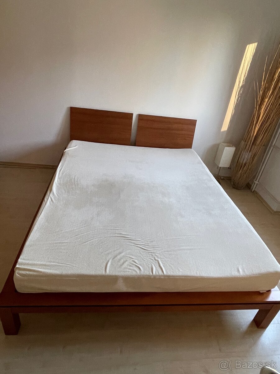 Manželská posteľ 160 × 200 cm - 2