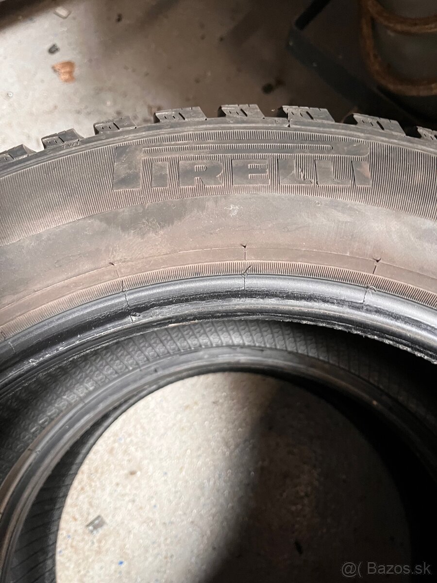 185/60 r15 zimné Pirelli - 2