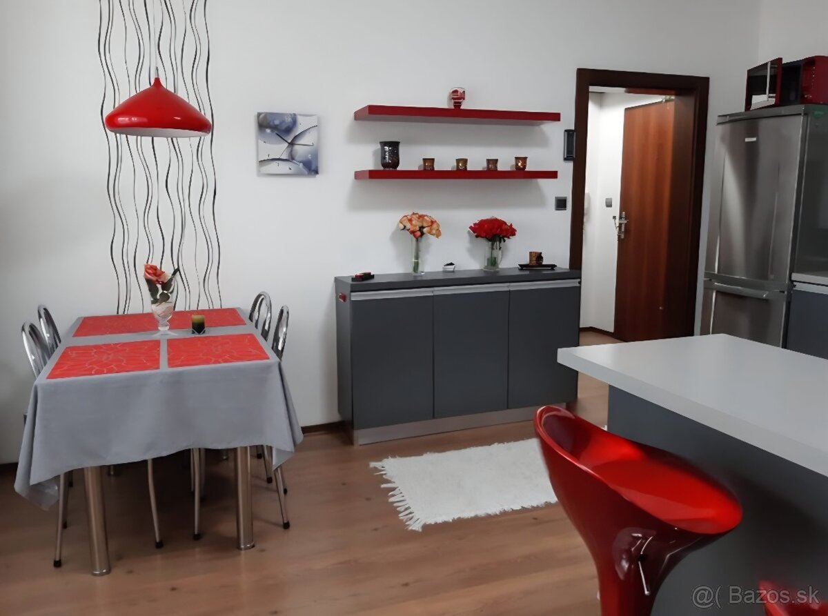 Hľadáme spolubývajúcu do 2‑izbového bytu v Košiciach. – foto 2