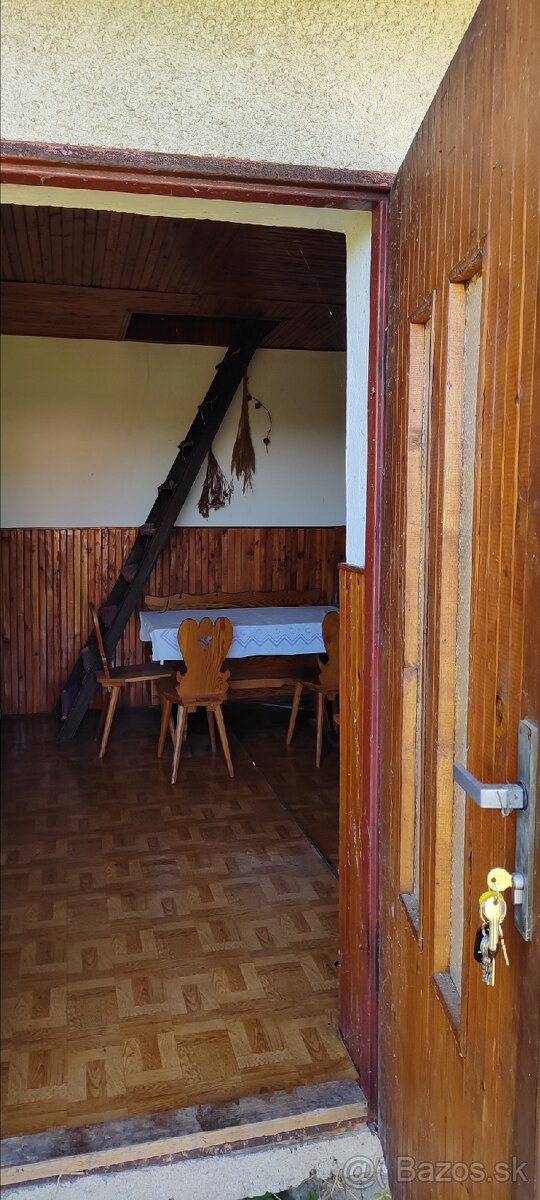 Chata vo vinárskej oblasti - 2