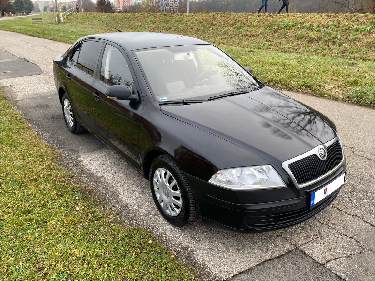 Škoda Octavia 2 1.6 Benzín + LPG 5st. Manuál - 2