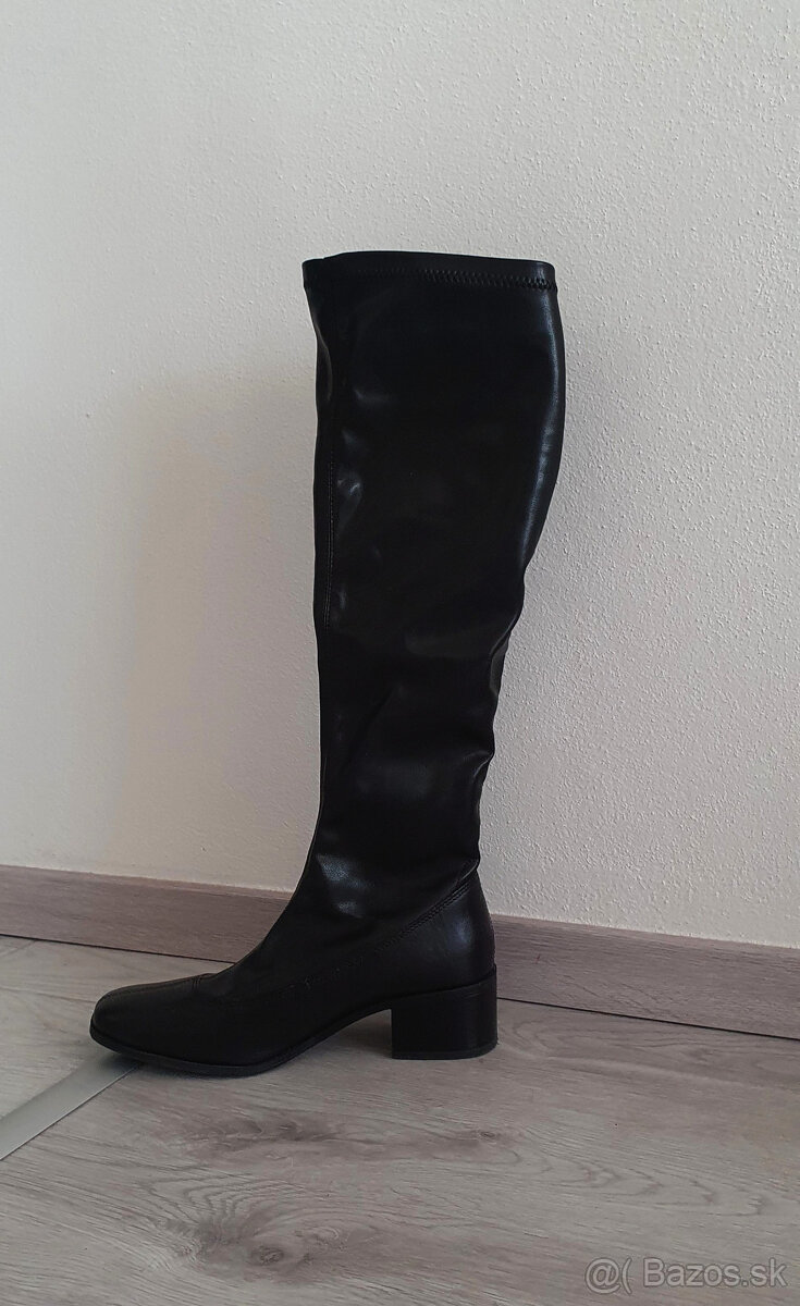 Kožené čižmy s elastickou sárou v.40 - 2