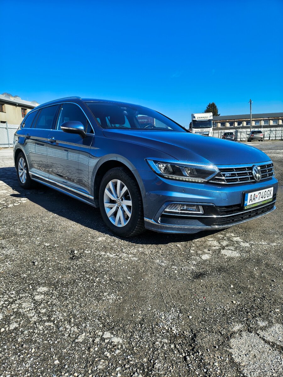 Volkswagen Passat - 2