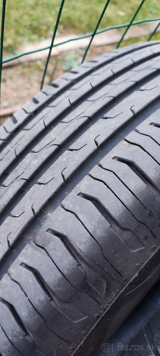 Letné pneumatiky Continental 215/65 R17 - 2