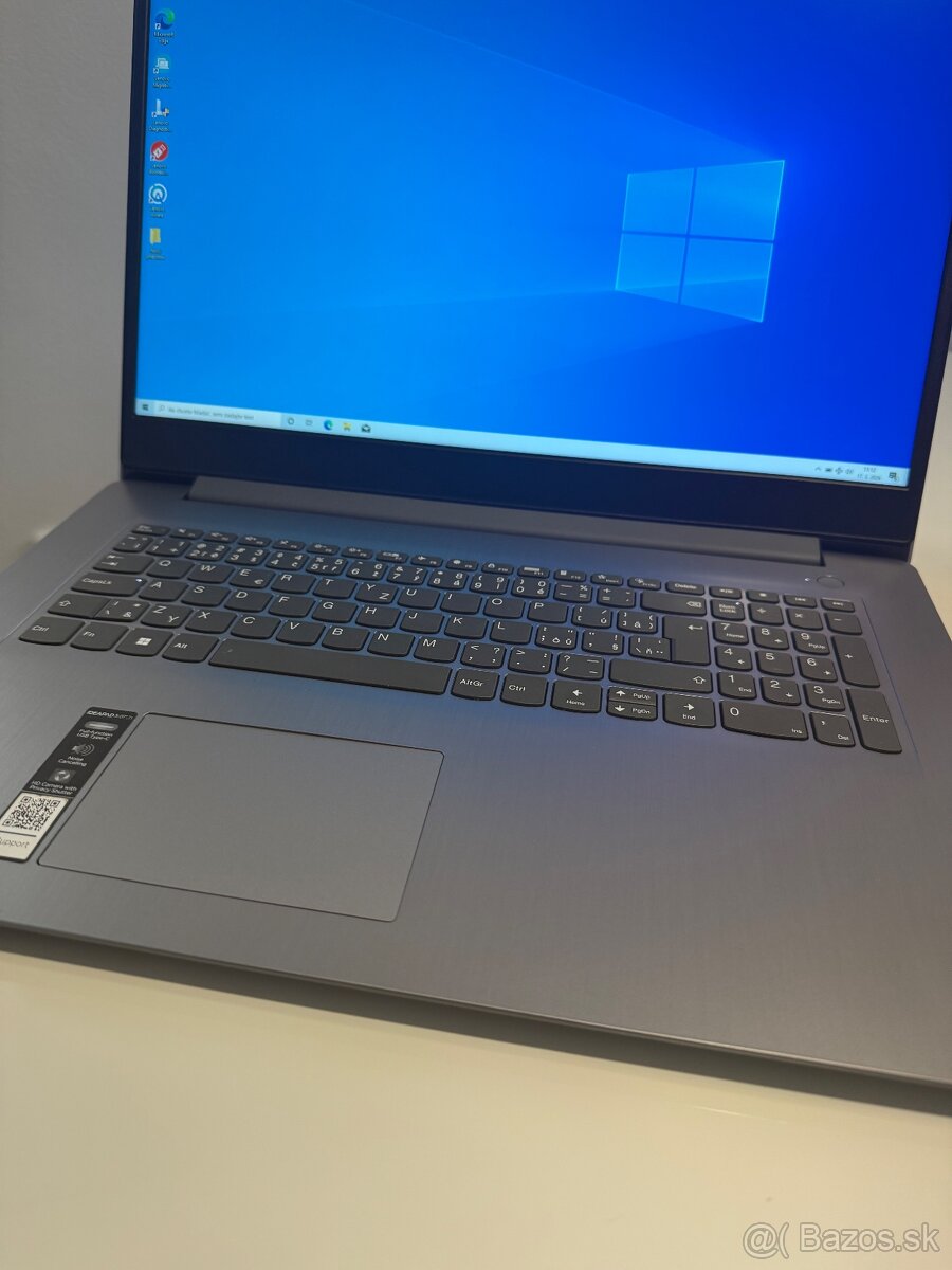 Lenovo IdeaPad 3 - 2