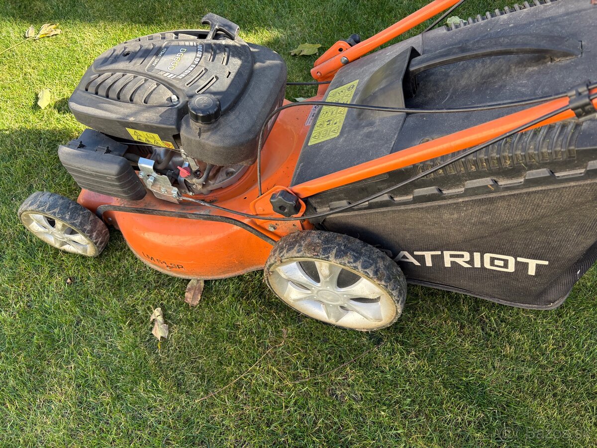 Kosačka Patriot benzínova DG 600 - 2