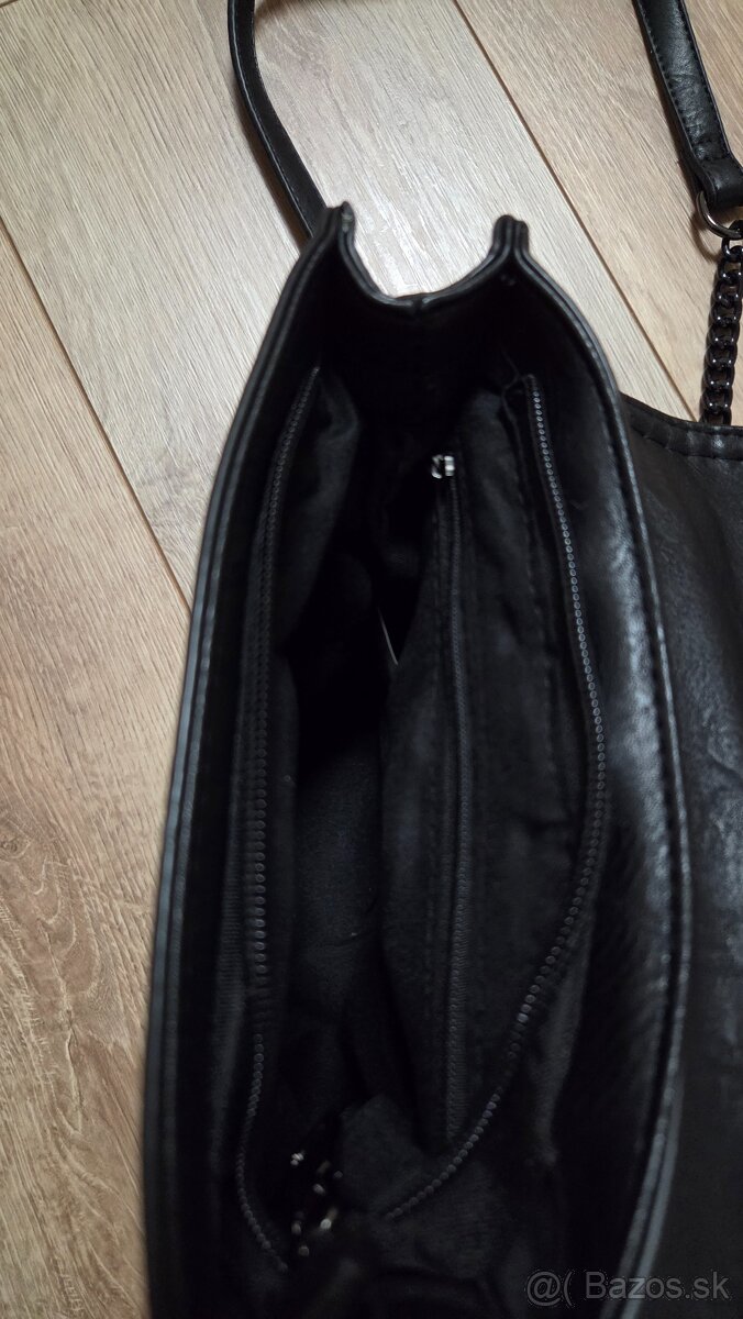 kabelka Guess čierna - 2