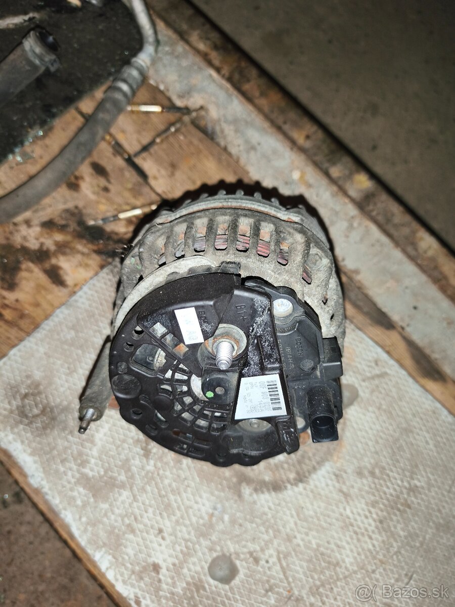 Alternátor 140A 03G903023F z Touran 1T1 1.9 TDI 66kW - 2