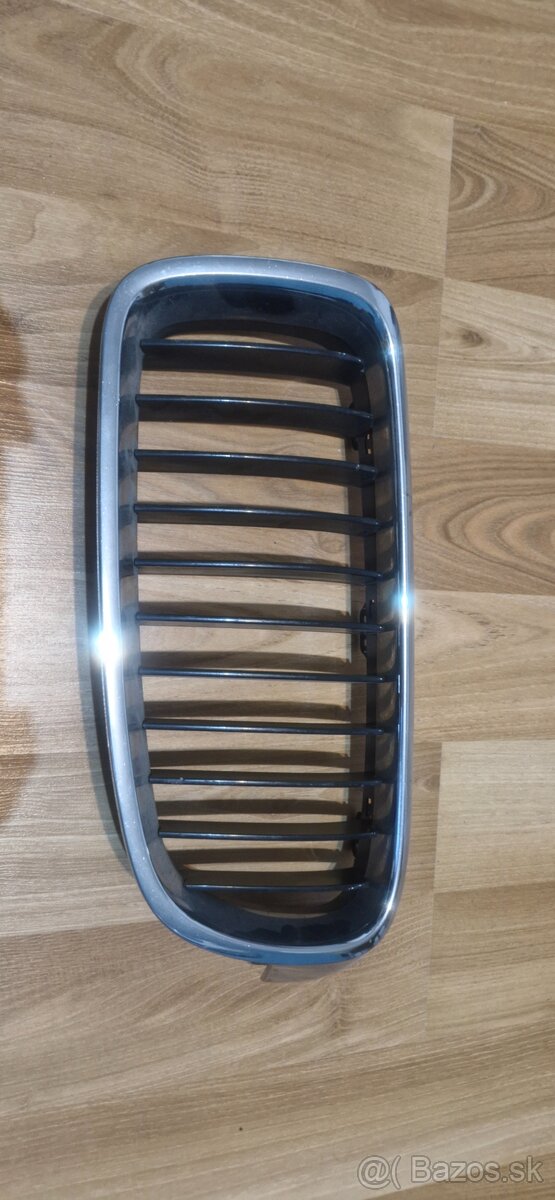 Mriežka pre bmw f30/31 - 2