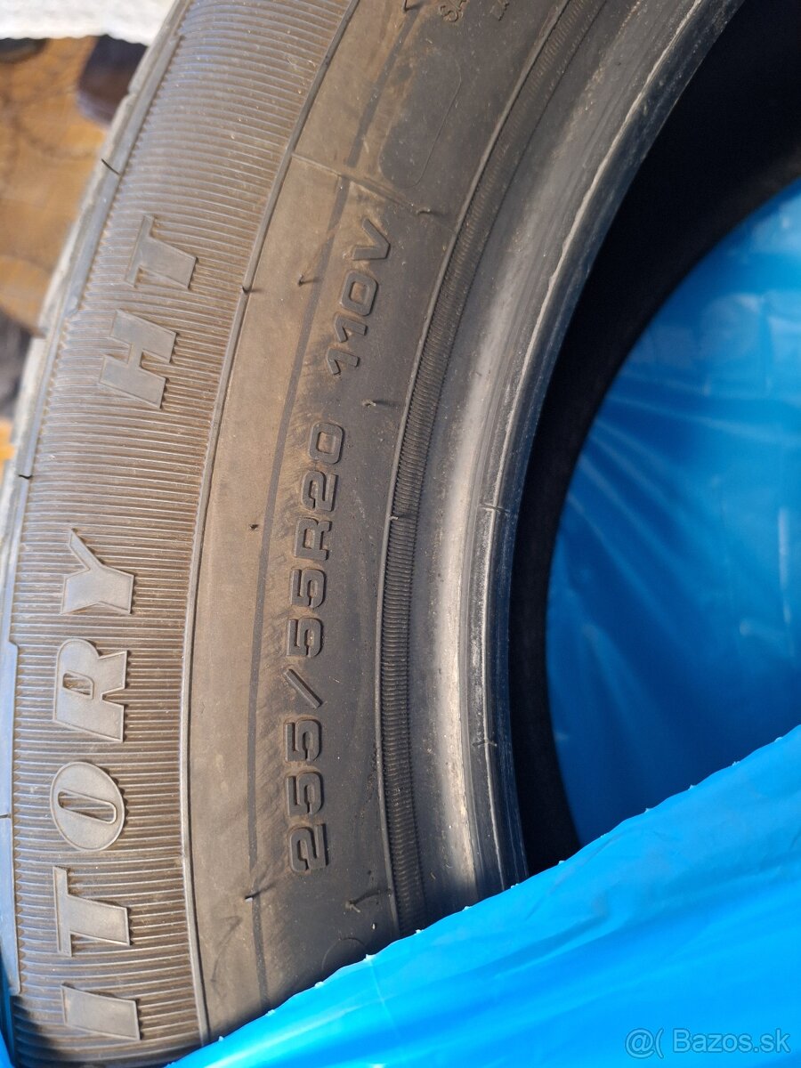 goodyear wrangler territory 255/55 R20 - 2