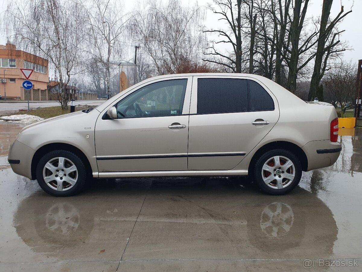 Škoda Fabia 1.2 47 KW M5 sedan - 2