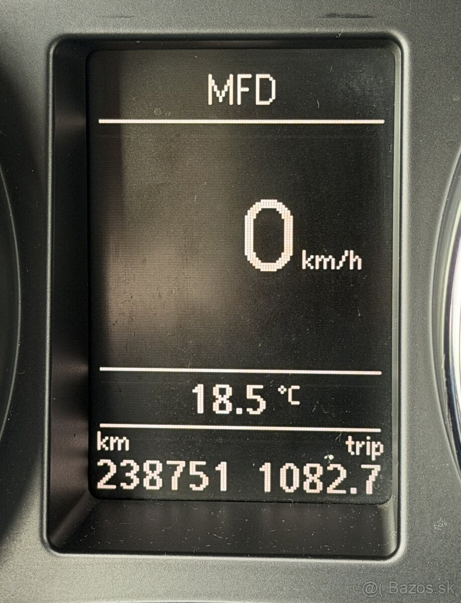 Škoda Superb Combi - 2