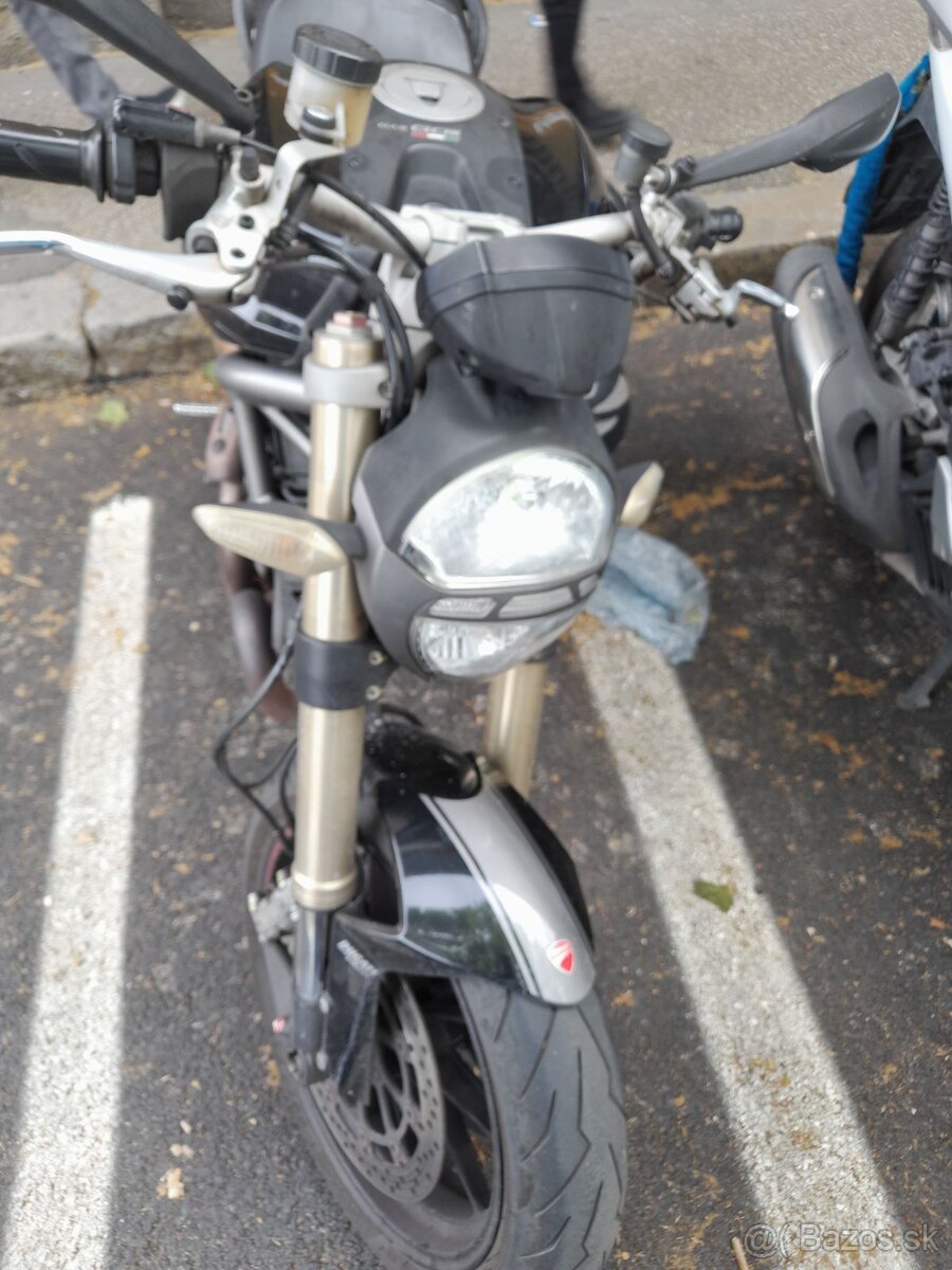 Na ND Ducati 821 . - 2