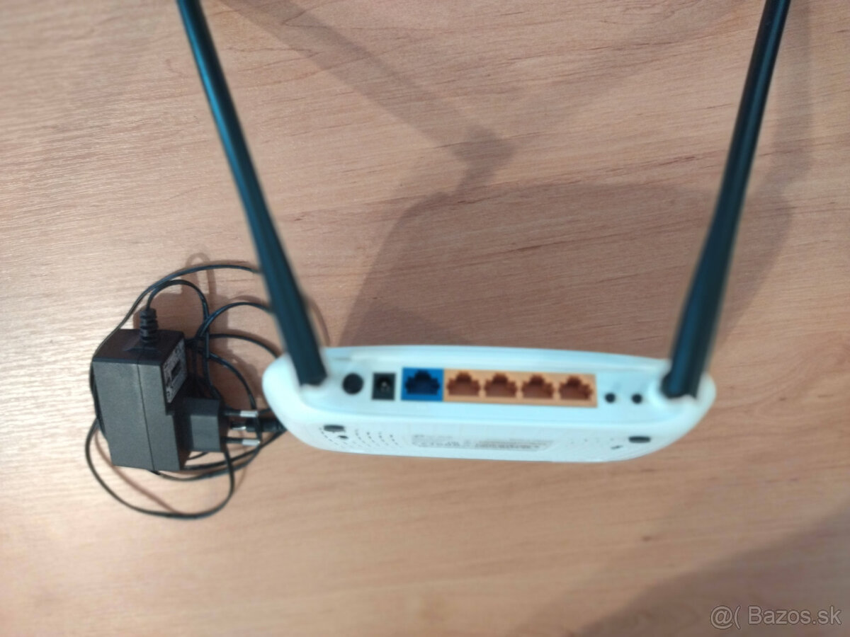 Router TP-Link TL-WR841N - 2