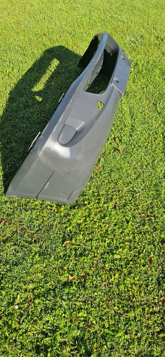 Predný nárazník na Mercedes Sprinter 906 - 2006-2012 - 2