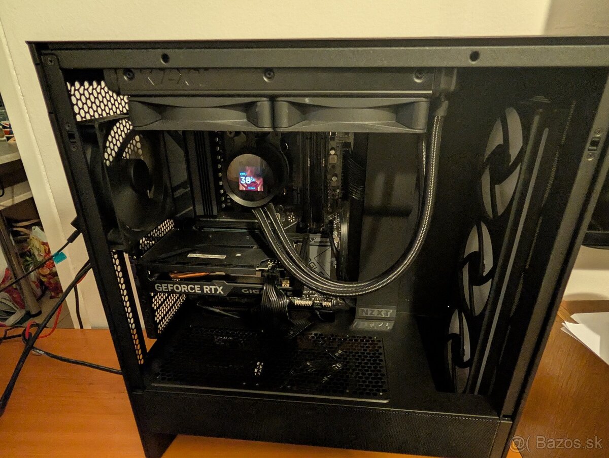 Herný PC Ryzen 5 9600X 4060 32GB DDR5 - 2