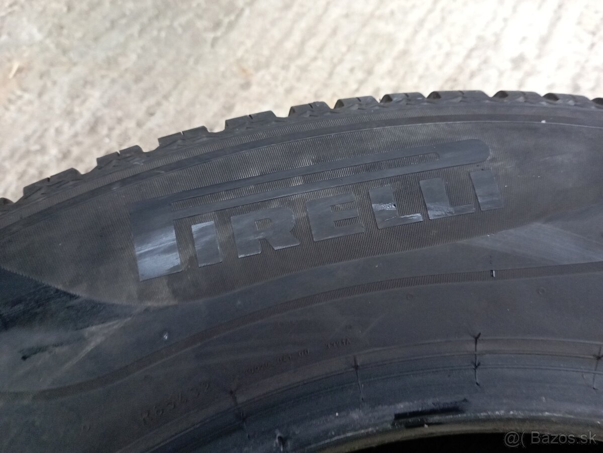 Pirelli 225/65R17 All season - 2