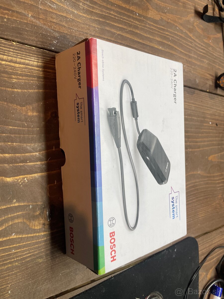 BOSCH nabíjačku eBike BPC3200 - 2