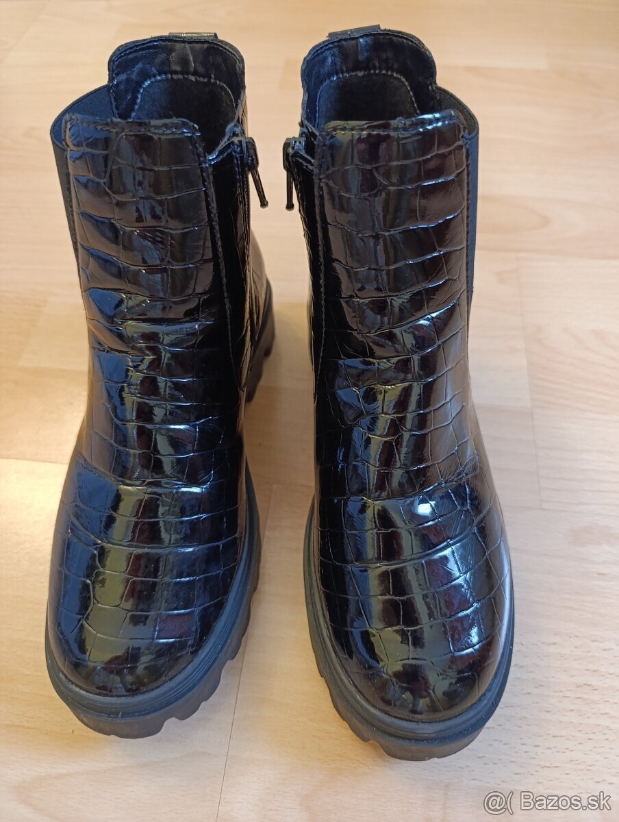 Lakované čižmy - 2