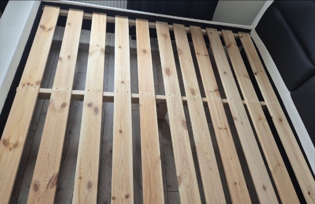 Manželská posteľ 180x200 - 2