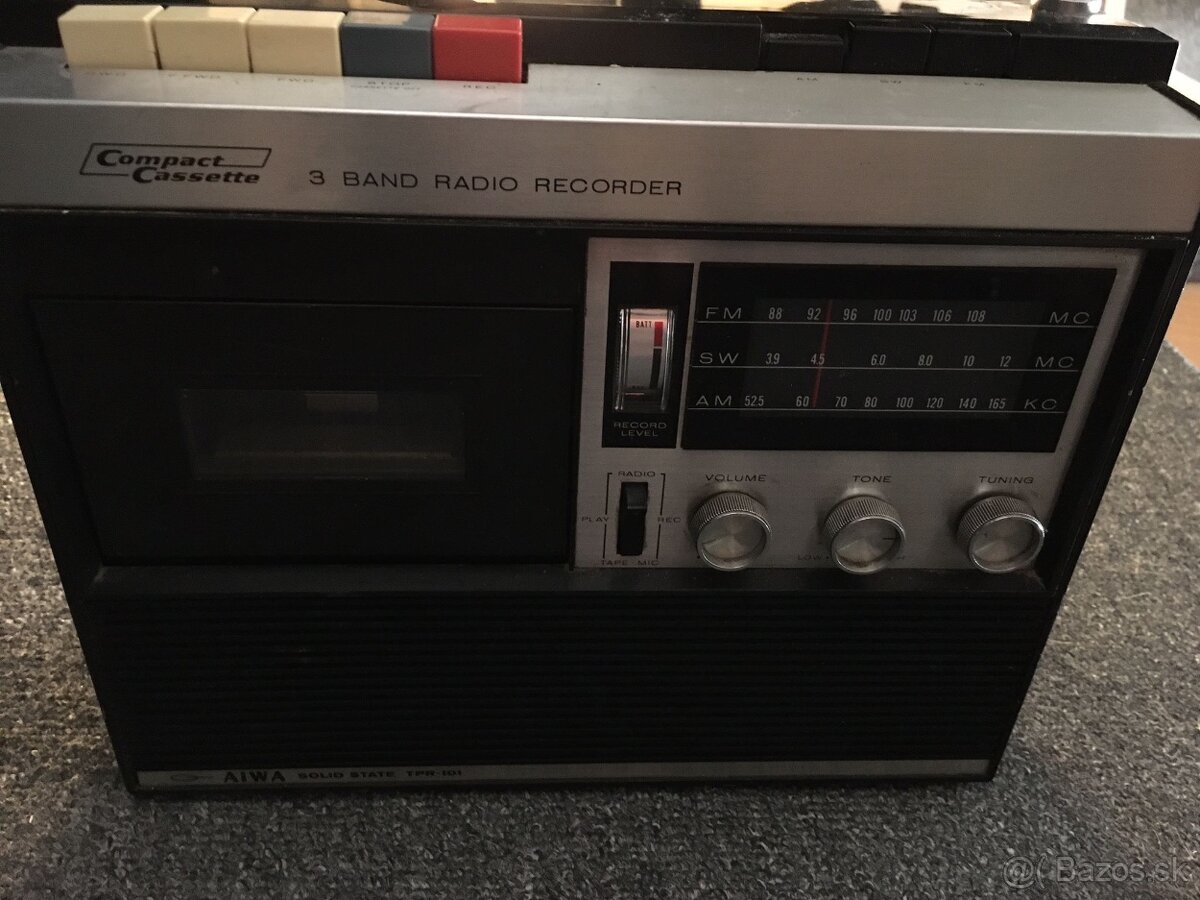 Rádio AIWA s kazeťákom TPR-101 - 2