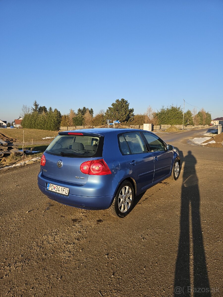 Predám VW golf 5 2.0tdi - 2