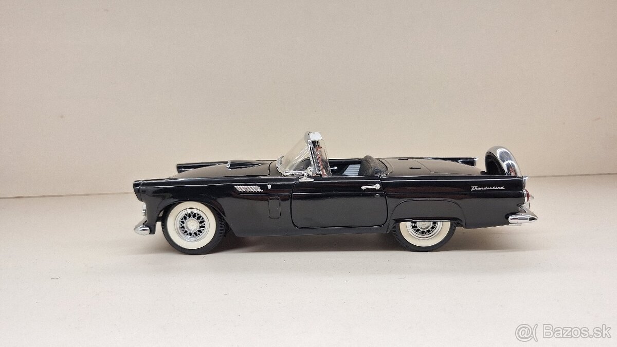 1:18 FORD THUNDERBIRD - 2