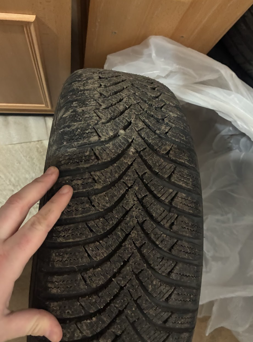 HANCOOK 195/60 R15 NOVĚ - 2