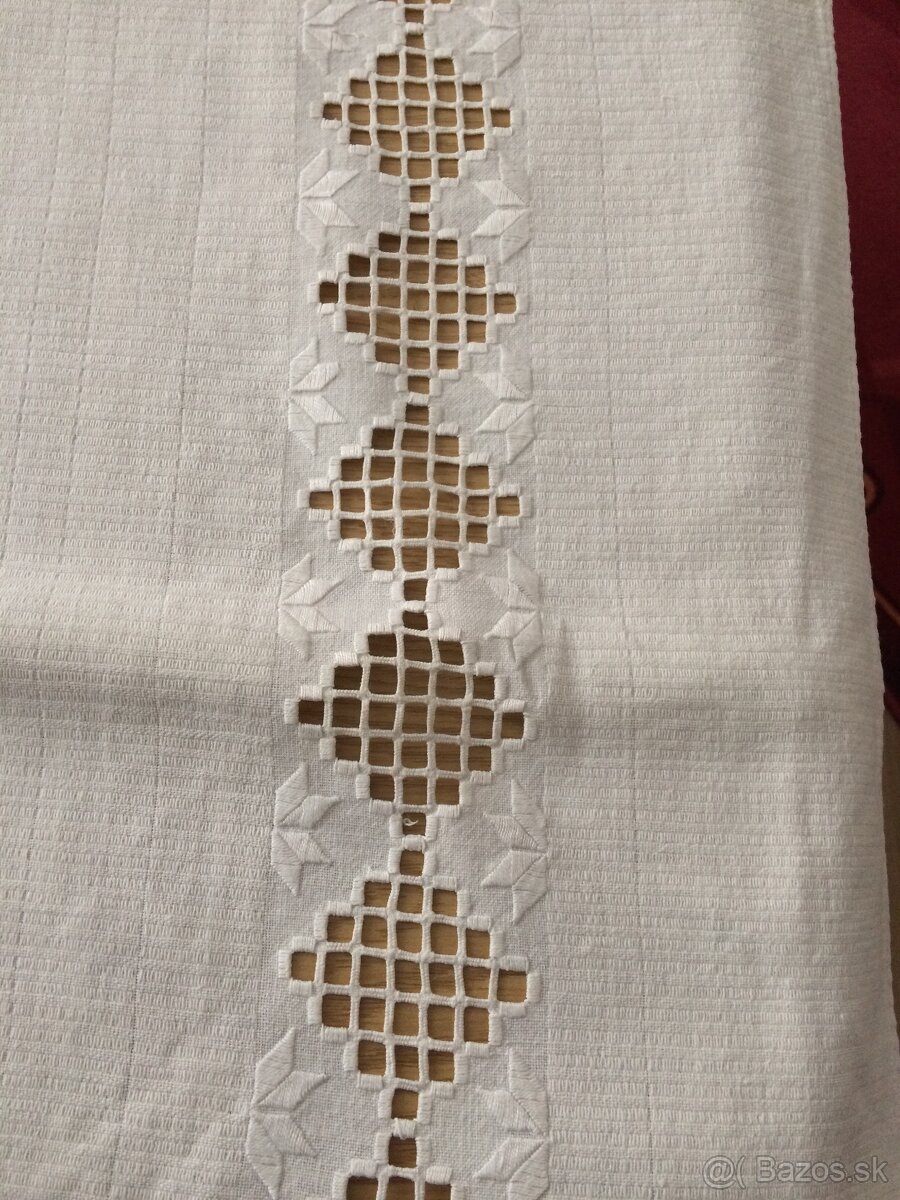 Ľanový obrus -ručná práca - 2