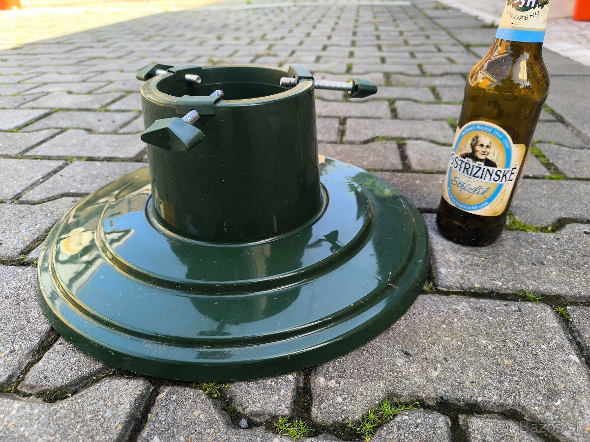 stojan na vianočný stromček - 2