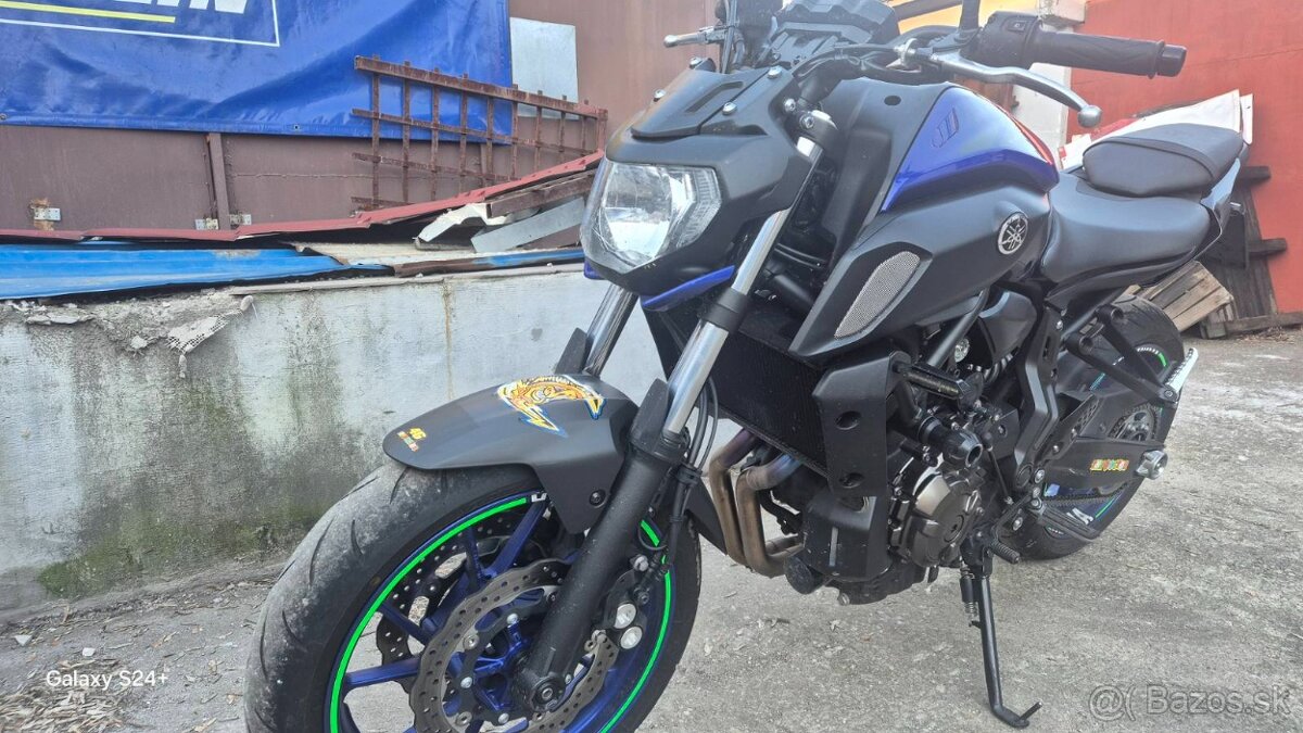 Yamaha MT 07 - 2