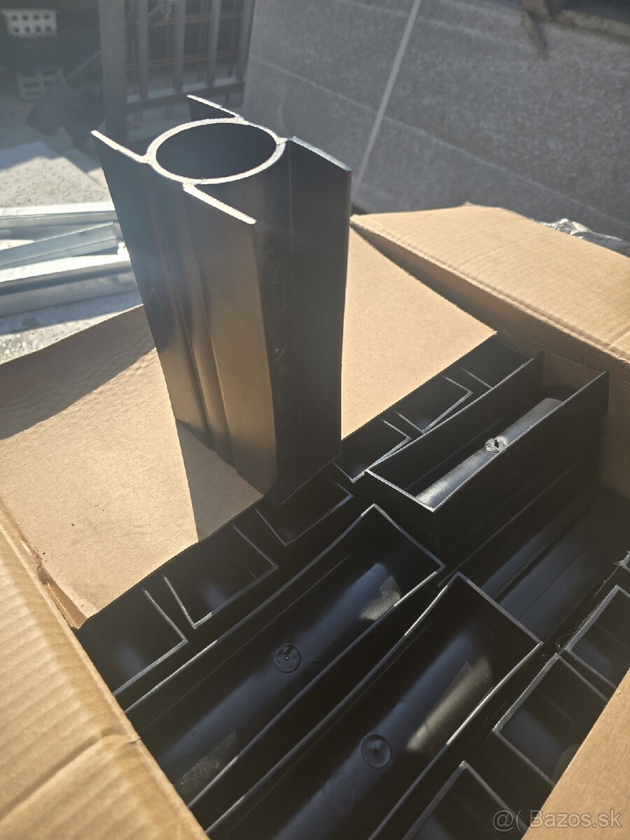 Drziak podhrabivej dosky - 2