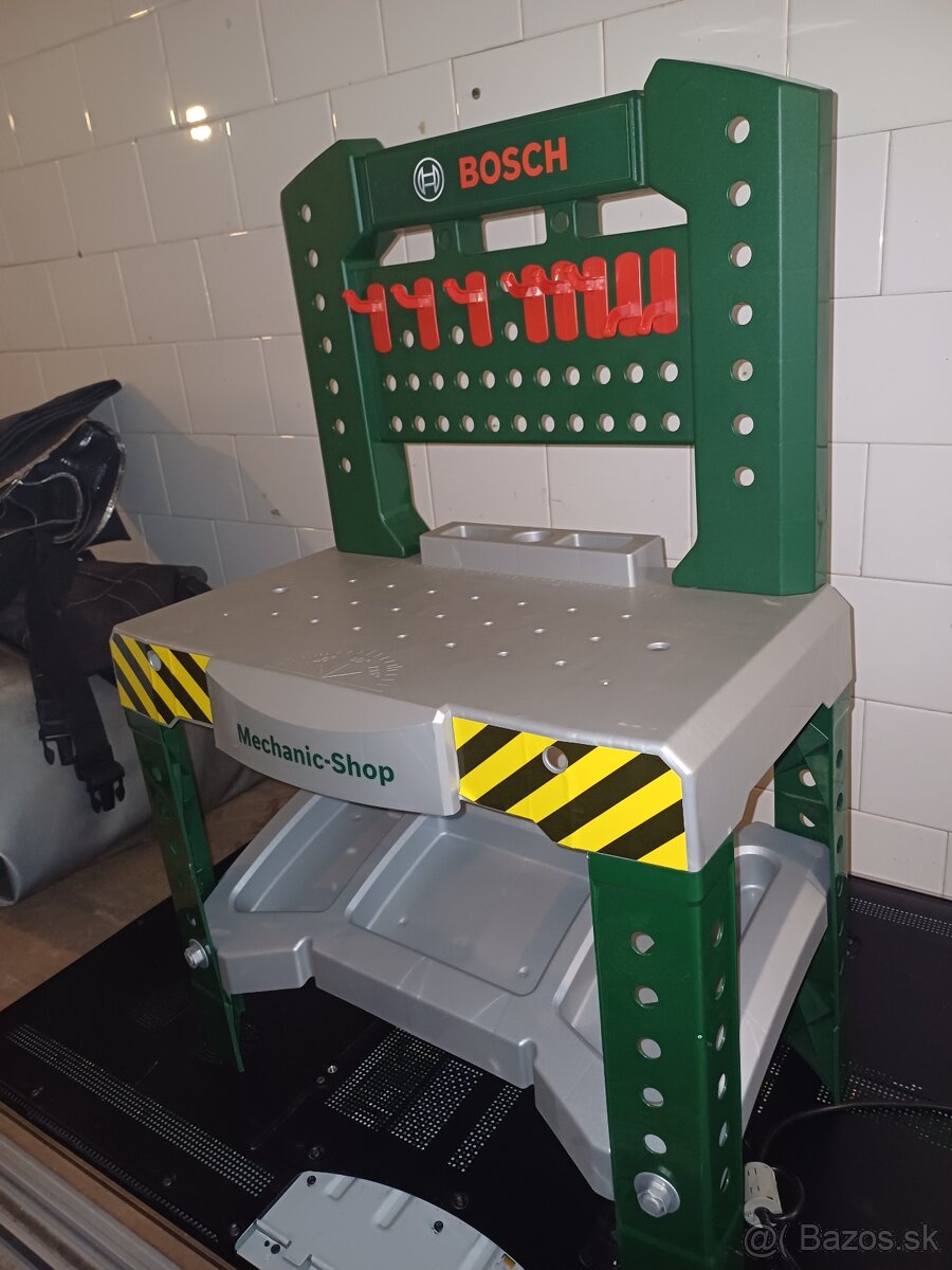 Stôl bosch - 2