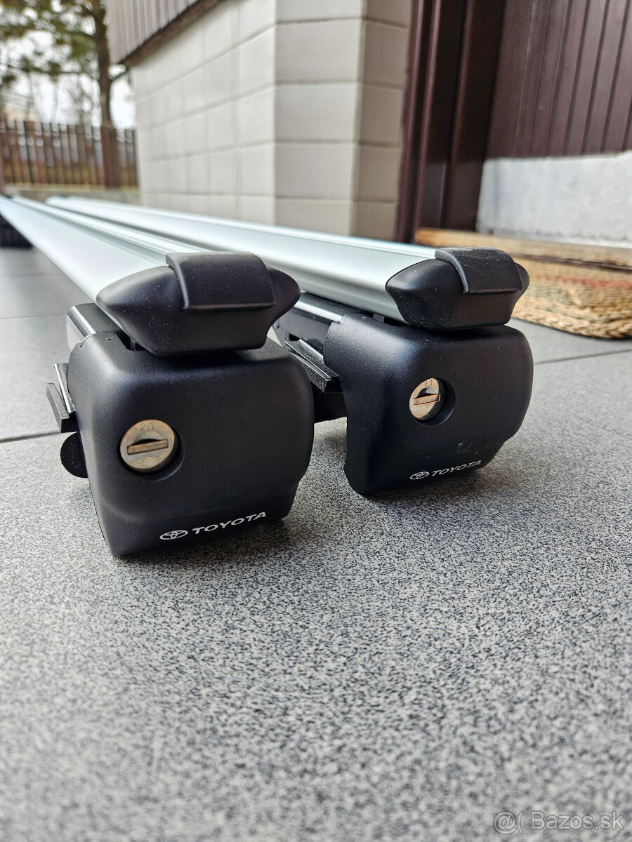 Priečny strešný nosič Toyota Corolla Verso originál - 2