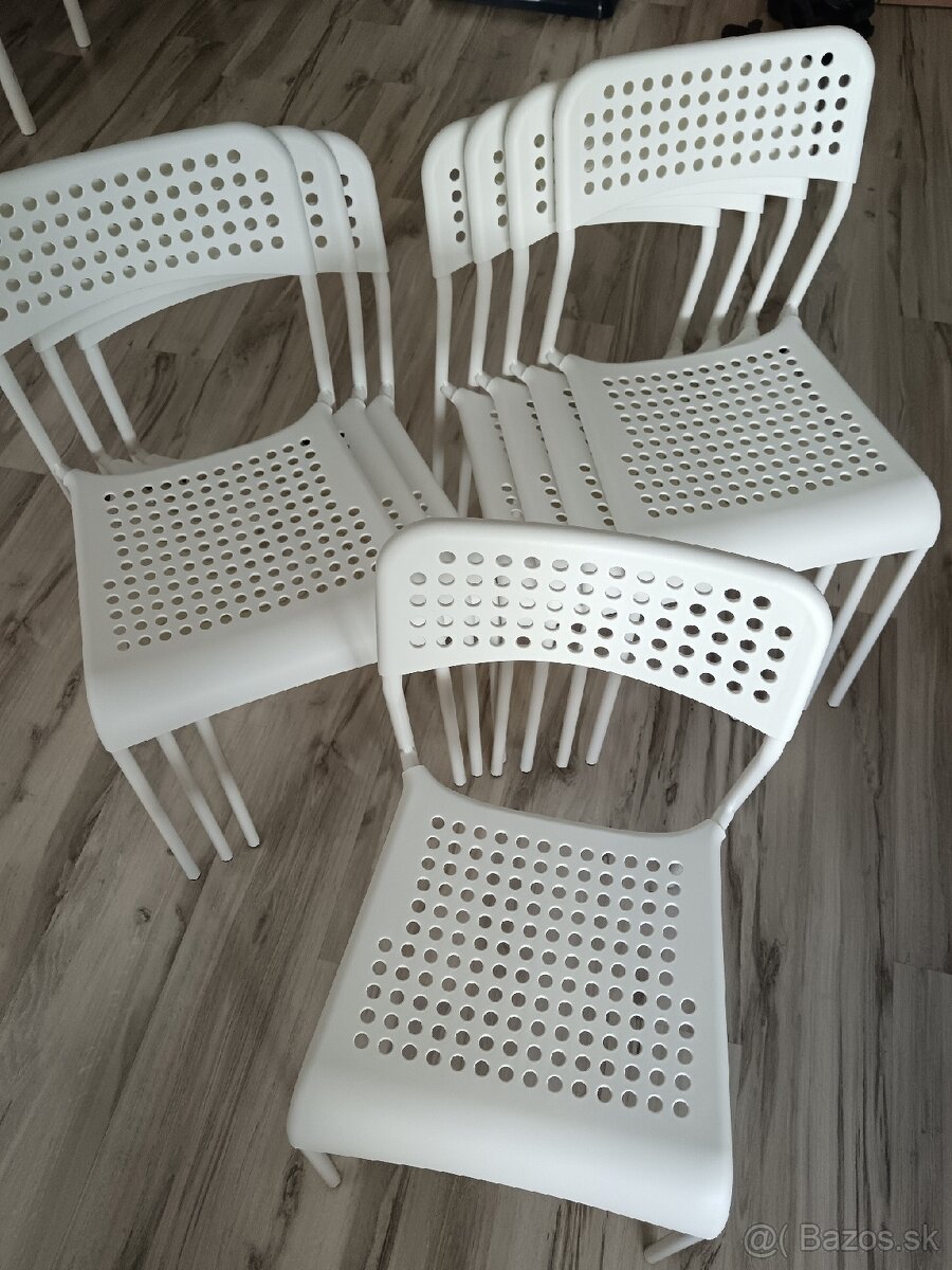 Stolička biela - 2