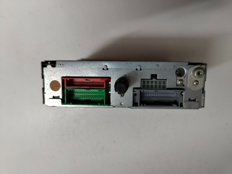 autorádio modul navigacie renault 8200339743 30€ - 2